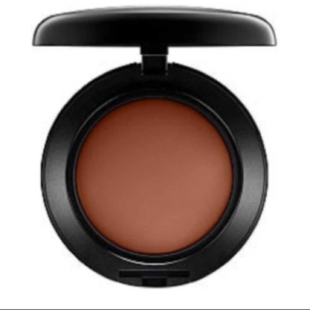 🌺 4/$20 - BRAND NEW/SEALED - MAC Studio Tech Foundation- NW47
